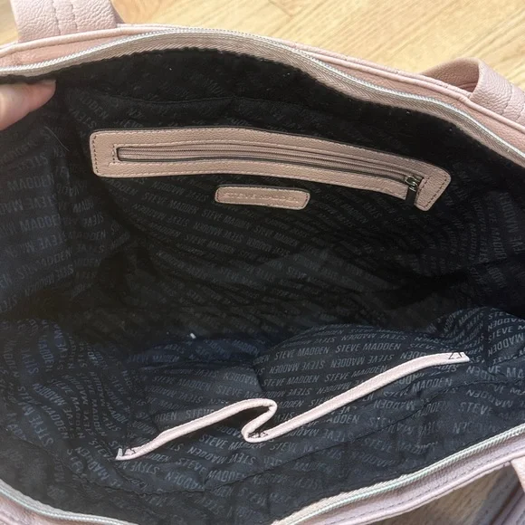 Steve Madden Diaper Bag Quilted Blush Pink - Picture 9 of 15